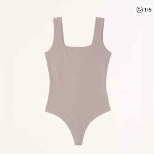 Aritzia Original Contour Headway Bodysuit